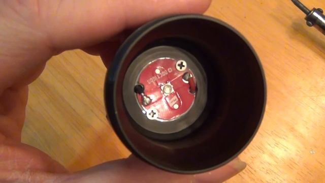 Convoy C8 (Custom) Cree XP-E2 Green Hunting Flashlight. How To build Video смотреть онлайн