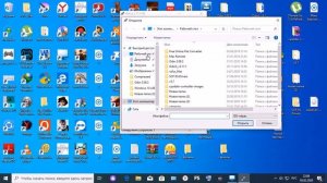 как   вернуть  флешку  в  первоначальное  состояние  если   она  разделилась  на  разделы.