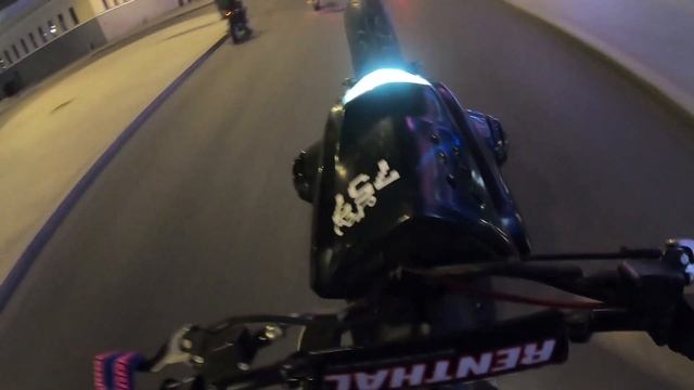 Killing the street/Покатушка по центру Москвы/Moscow killstreet смотреть онлайн
