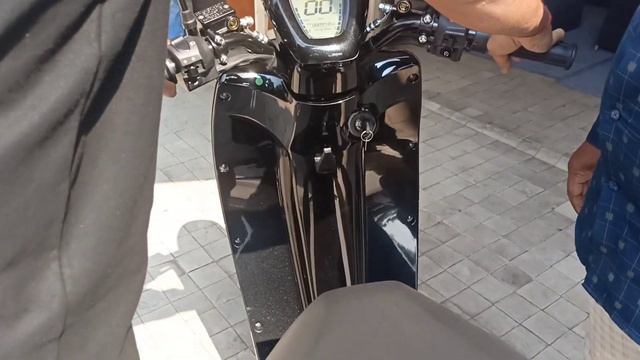 Bounce Infinity first look - जुना दो नया लेलो | battery swap | ???#bounceinfinity #ebike смотреть онлайн