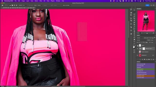 How to photoshop an image into a Barbie Box (Free Template) смотреть онлайн