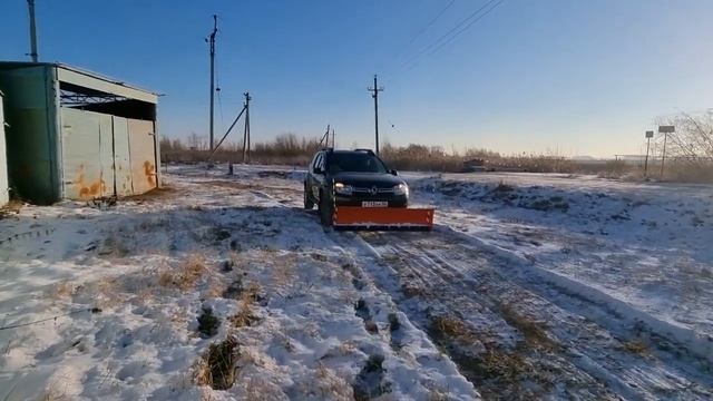 Снегоуборочный отвал Renault Daster смотреть онлайн