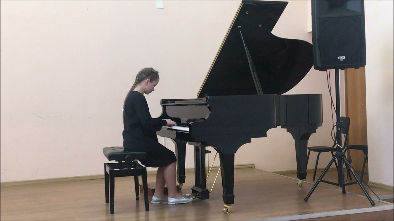 Леонтьева Анна 4 класс, М.Бирюков "Сердитый клоун", А.Бертини "Этюд" e-moll смотреть онлайн