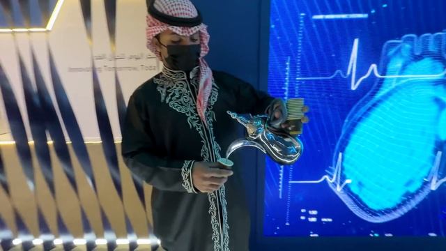 Al Baik ka Anday Wala Burger | Going to Riyadh for LEAP 2023 смотреть онлайн