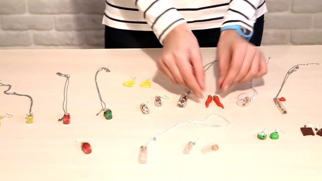 Сережки "Шоколадки" - прикольные серьги ручной работы в форме плитки шоколада смотреть онлайн