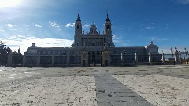 Spring Break in Spain! Day 2- Royal Palace and El Escorial смотреть онлайн