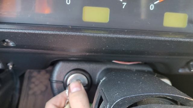 Правильное подключение автомагнитолы в ВАЗ 21214 Нива Урбан.Как сделать режим ACC аксессуары в Ниве смотреть онлайн