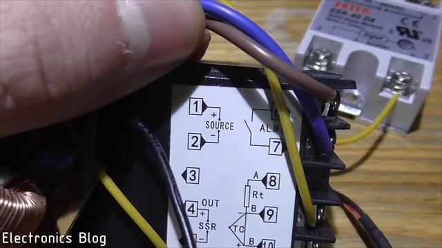 Прикупил PID терморегулятор REX-C100 смотреть онлайн