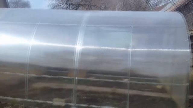 Всего понемногу/Проветривание теплицы смотреть онлайн