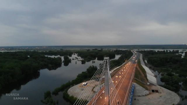 Кировский мост / разлив / река Самара / Russia смотреть онлайн