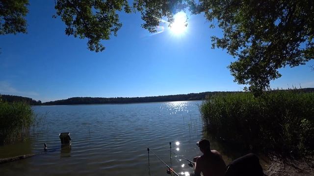 ВЕСЁЛАЯ РЫБАЛКА В ОЗЁРАХ НА ПИКЕР смотреть онлайн