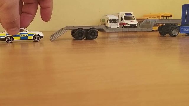 Погрузка полицейского автовоза. смотреть онлайн