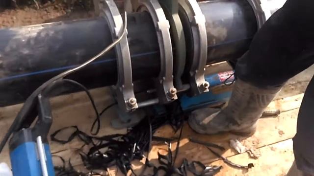 сварка ПНД трубы д280 смотреть онлайн
