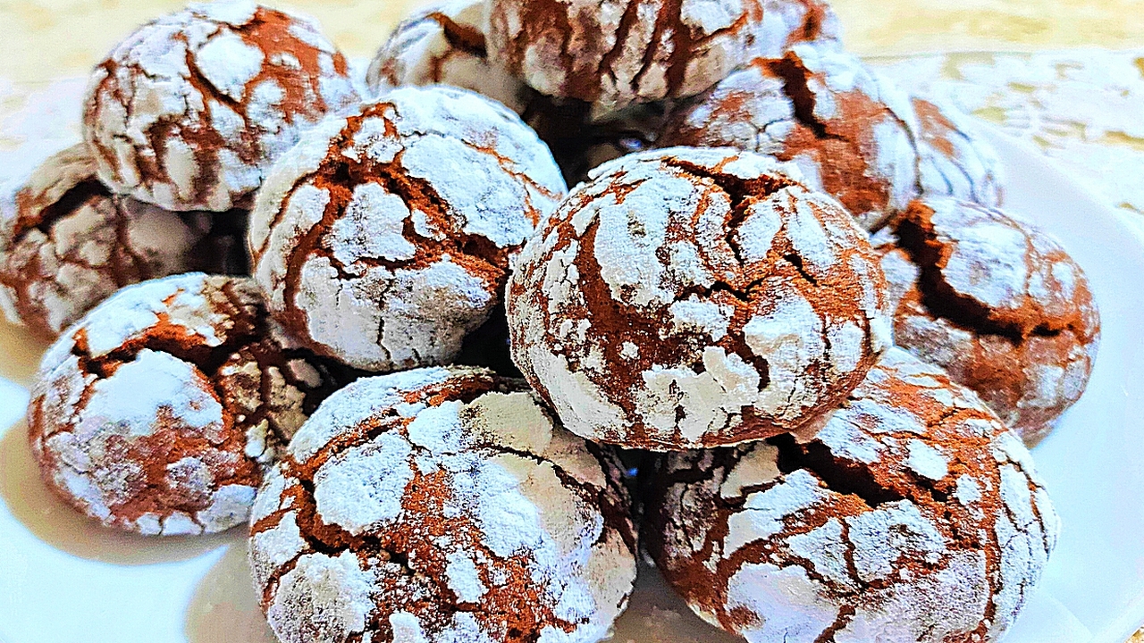 ПРЯНИКИ ШОКОЛАДНЫЕ С ТРЕЩИНКАМИ. Мраморные Пряники🍪Ольгины рецепты. смотреть онлайн