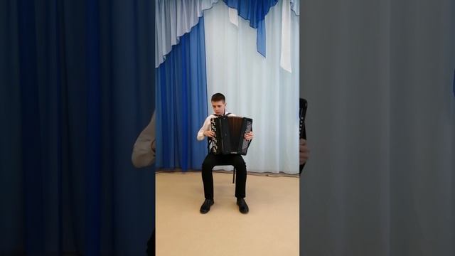 Русская народная песня "Ах, улица широкая". Обработка А. Суркова. смотреть онлайн