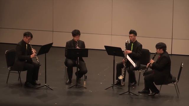 Csardas of clarinet quartet - Vittorio Monti (arr. by Kazuhiro Morita) смотреть онлайн