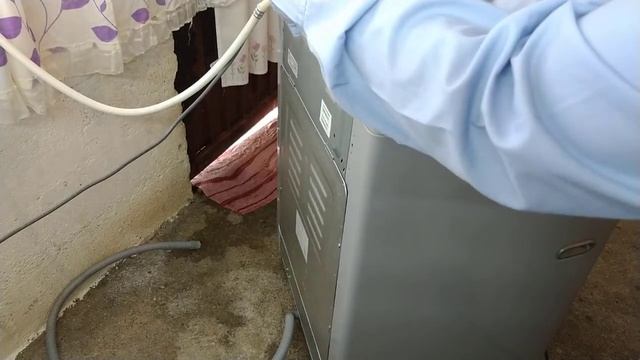 Colocación De La Manguera De Desagüe Arriba O Abajo