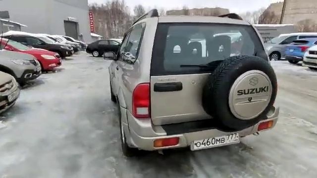 Сузуки Гранд Витара 2003 год полный привод двигателя 1600 механика, цена 458 т.р.