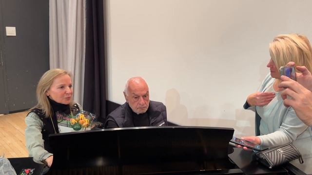 Elena Ostrovsky & Levon Oganezov. Rehearsal in New York. Елена Островская, Левон Оганезов. Репетици смотреть онлайн