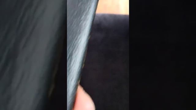 старинный кинжал с золотой насечкой смотреть онлайн