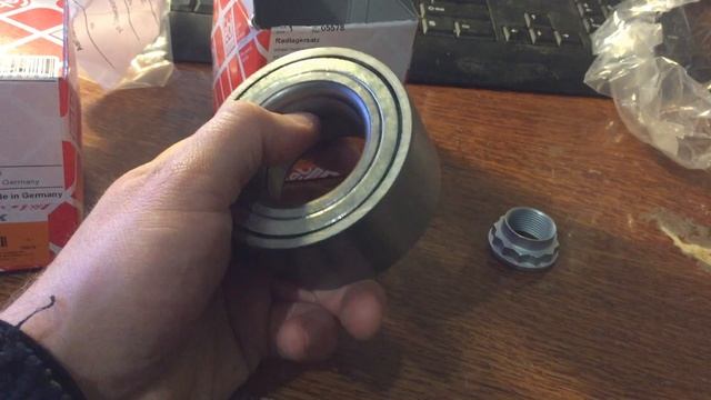 Обзор дешевого и дорогого фильтра и подшипника на Mercedes w202 AutoDogTV /Autodogtestparts #7 смотреть онлайн