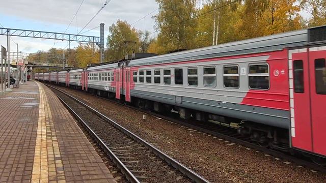 Электропоезд ЭД4М-0387 с маршрутом Александров - Москва (Ярославский вокзал) смотреть онлайн