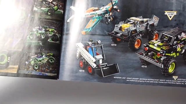 LEGO Technic Monster Jam Grave Digger Review (2021 Set 42118) смотреть онлайн
