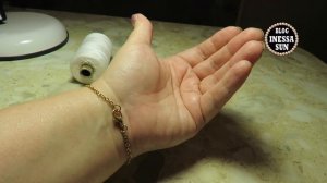 Как легче застегнуть браслет. It is easy to fasten the bracelet.