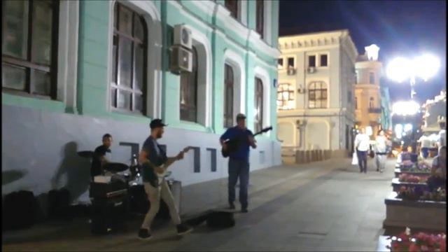 Уличные музыканты. Москва смотреть онлайн