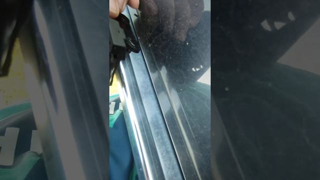 Opel Zafira B инсталляция оригинальных поперечин, багажника на крышу смотреть онлайн