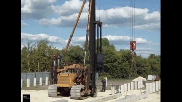 Как забивают сваи установкой СП-49 смотреть онлайн