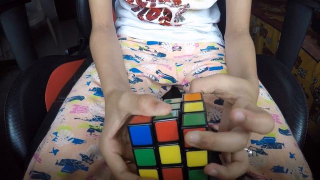 Rubix Cube Tutorial! смотреть онлайн