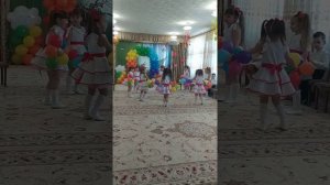 Танец с шариками "Радуга"