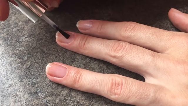 El Corazon 426 Diamond Forse Алмазный укрепитель с нано-частицами: лак для лечения ногтей смотреть онлайн