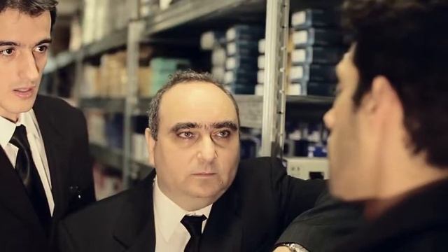 Funny Men in Black Sony NEX7 Mirrorless Add @F64 смотреть онлайн