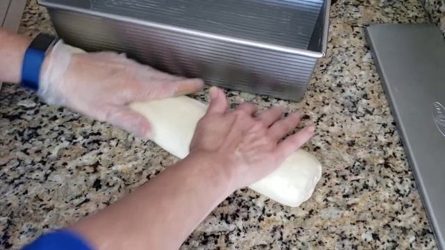 How to make The Perfect Loaf of Bread using Pullman Loaf Pan | Cutting slices by hand without guide смотреть онлайн
