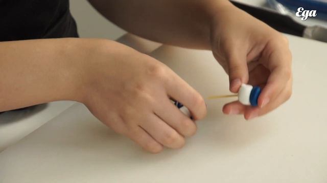 Десантники купаются в фонтане: шоколадном! смотреть онлайн