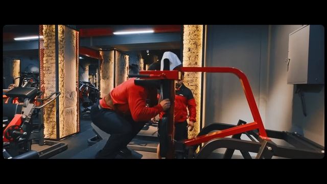 ТРЕНИРОВКА НОГ | LEG WORKOUT in CROCUS FIT смотреть онлайн