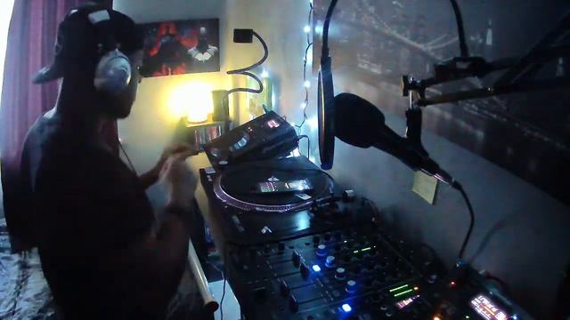 Atmospheric/Liquid Drum & Bass Live . DJ SKY:N смотреть онлайн