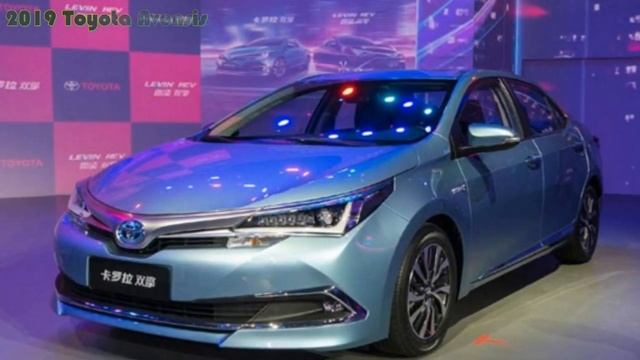 2019 Toyota Avensis смотреть онлайн