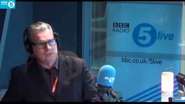 Mark Kermode reviews The Tale of Princess Kaguya смотреть онлайн