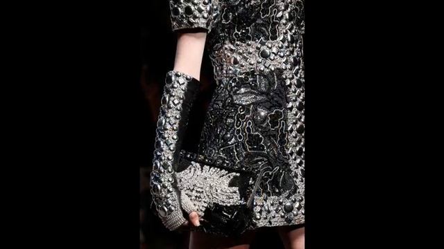 Купить женскую сумку в Москве