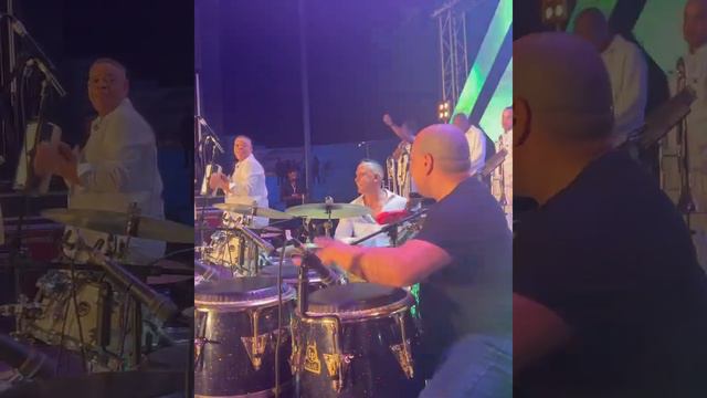 Bobby Allende y Los Van Van - Cuba 2023 смотреть онлайн