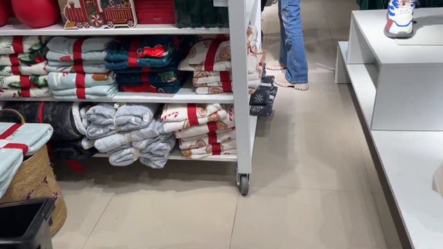 Vlog. Сходили в поликлинику,выбираем куртку . Торговый центр