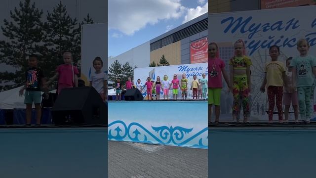 Танец мама купи песика , Милана Хаметова мама купи песика смотреть онлайн