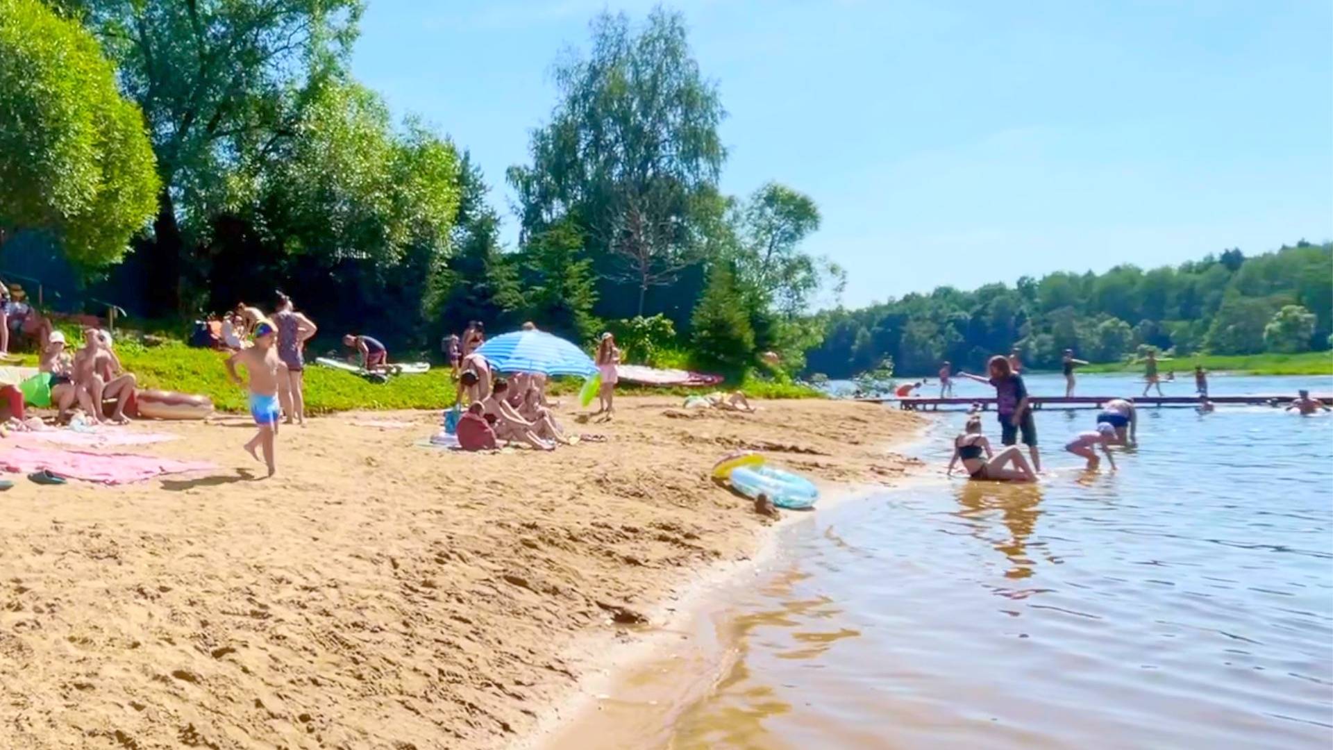 Песчаный пляж в Тишково в Подмосковье смотреть онлайн