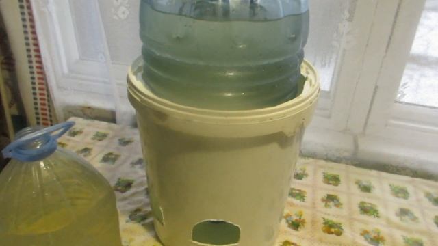 поилка.. сделал большую поилку для кур смотреть онлайн