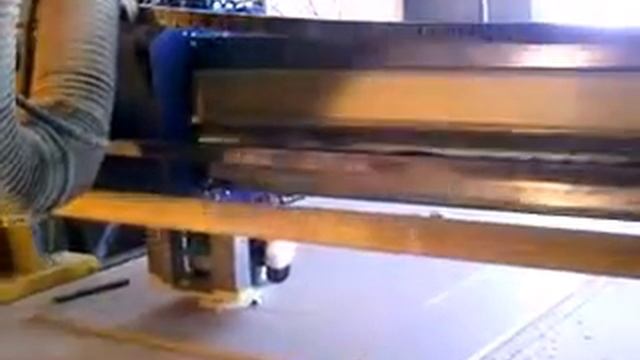 Фрезеровка панелей МДФ на станке. смотреть онлайн