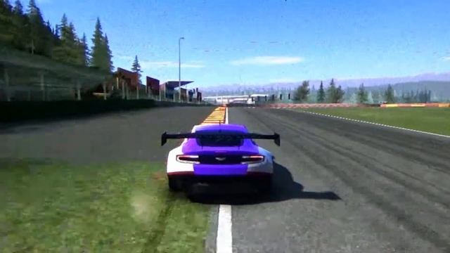 Real Racing 3 WTT Aston Martin Vantage GTE Spa-Francorchamps смотреть онлайн