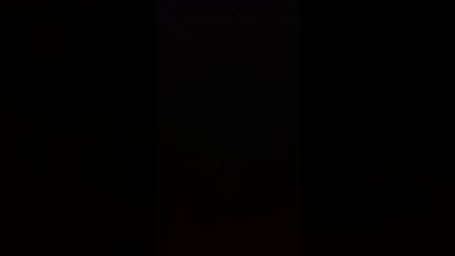 Хожу по комнате. Что происходит ночью... смотреть онлайн